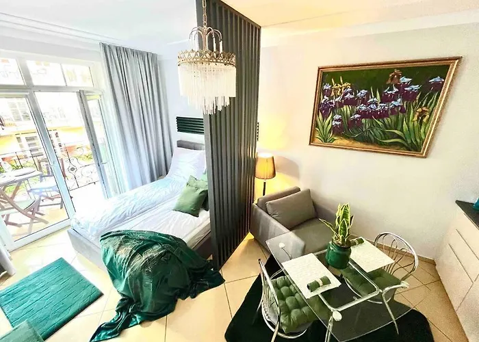 Sea Promenade Luxury Apartment