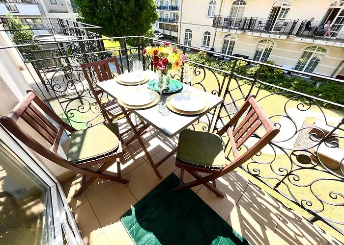 Sea Promenade Luxury Apartment