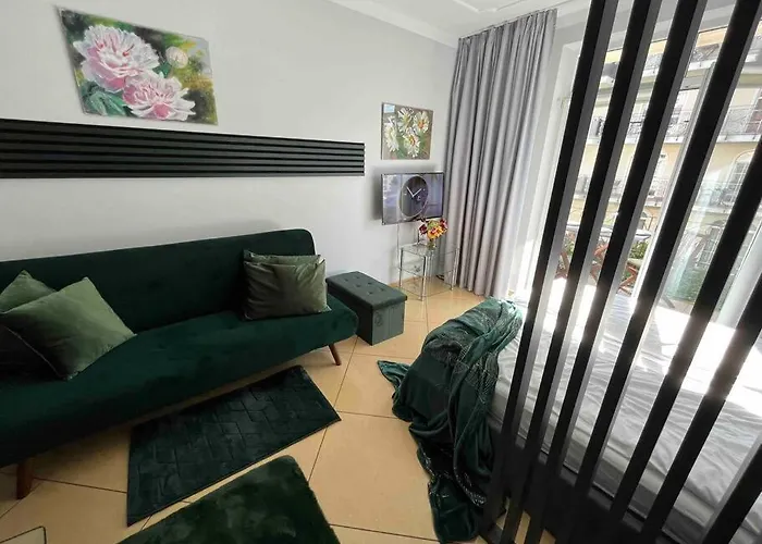Sea Promenade Luxury Apartment