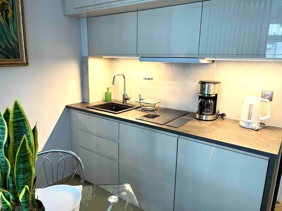 Apartment Sea Promenade Luxury